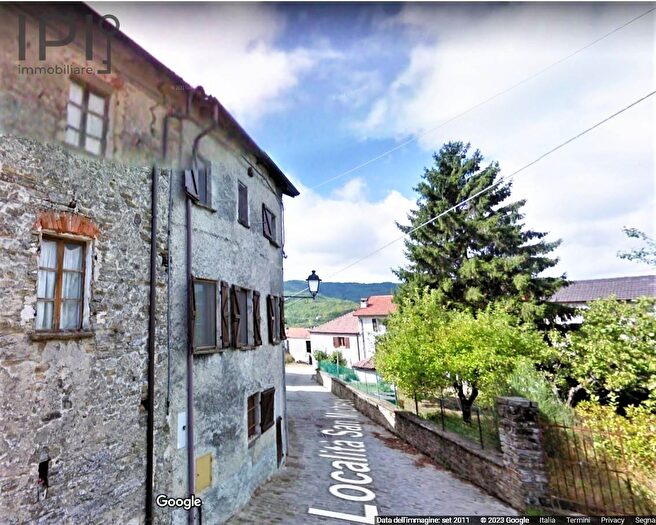 Casa quadrilocale in vendita in Loc San Michele, Castelletto Uzzone
