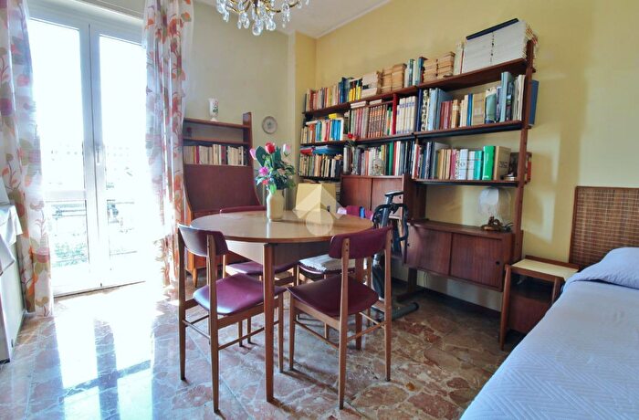 Appartamento quadrilocale in vendita in Viale della Repubblica, Voghera