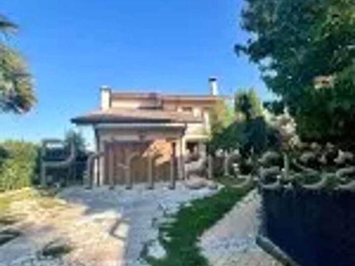 Casa con 6 locali in vendita in Via Pozzetto, Cittadella