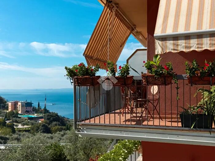 Appartamento bilocale in vendita in Via Rocchetta, Malcesine