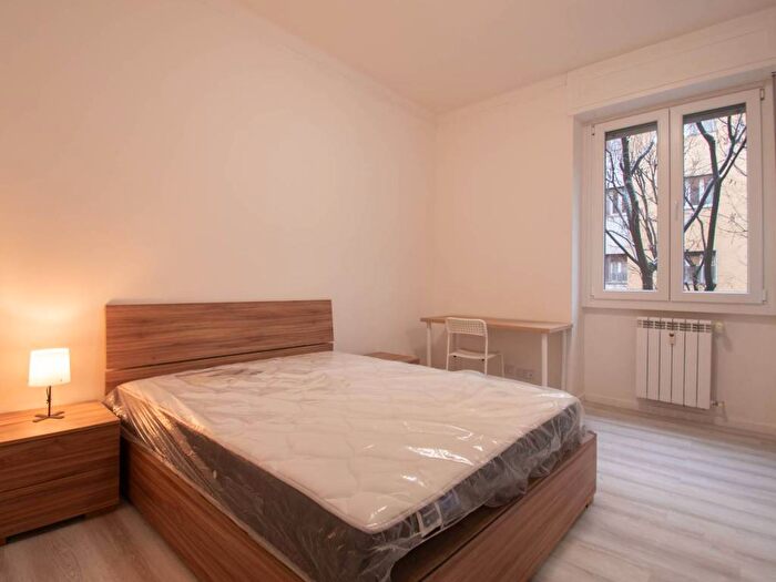 Appartamento trilocale in affitto in via Angelo inganni, Solferino Diaz, Brescia
