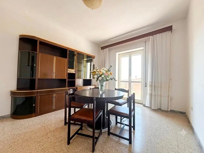 Appartamento trilocale in vendita in Via Leonardo Arieti, Tuscania