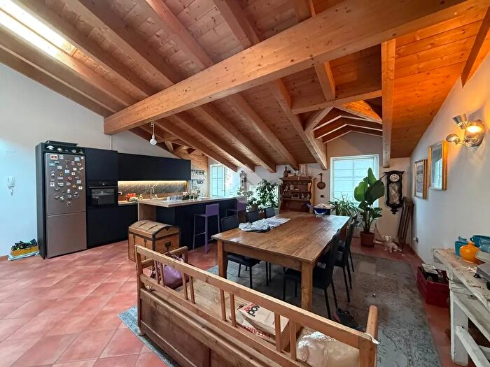 Appartamento quadrilocale in vendita in Via Carlo Sette, Lavis