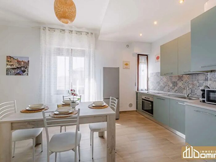 Appartamento bilocale in affitto in Via Pesaro, Ancona