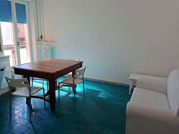 Appartamento quadrilocale in affitto in Via del Castello, Via Taverna Ospedale, Piacenza