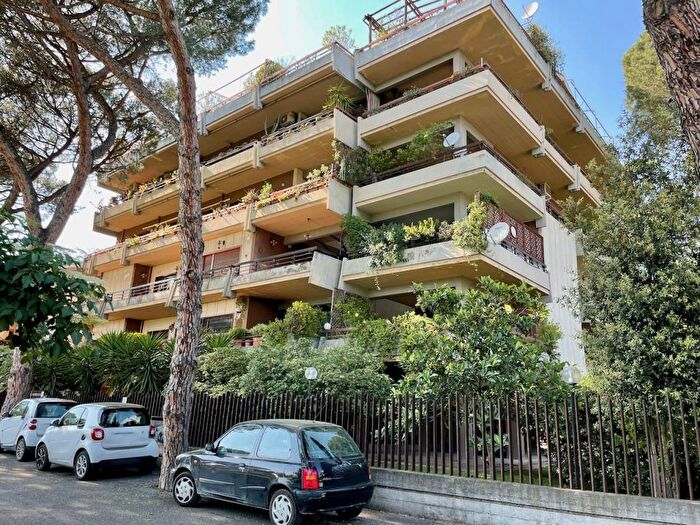 Appartamento monolocale in affitto in Via Carlo Pirzio Biroli, Tomba di Nerone, Roma