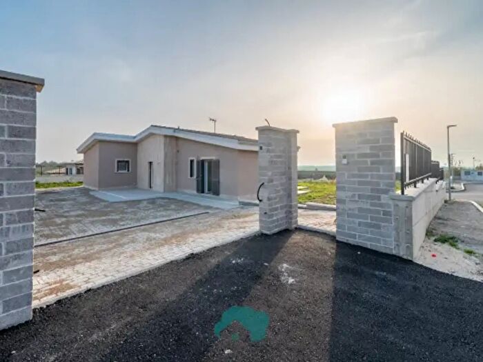 Casa quadrilocale in vendita in Via del Divino Amore, Marino