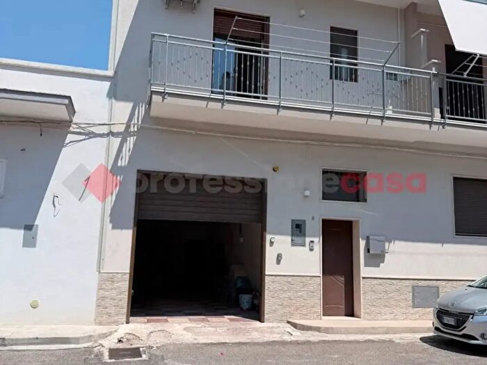 Casa bilocale in vendita in Via Agri, Crispiano