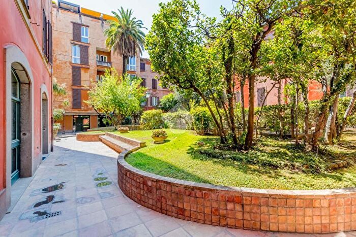 Appartamento monolocale in vendita in Via in Arcione, Roma