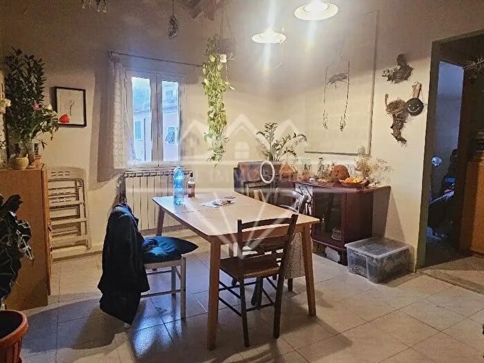 Appartamento quadrilocale in affitto in Carrara