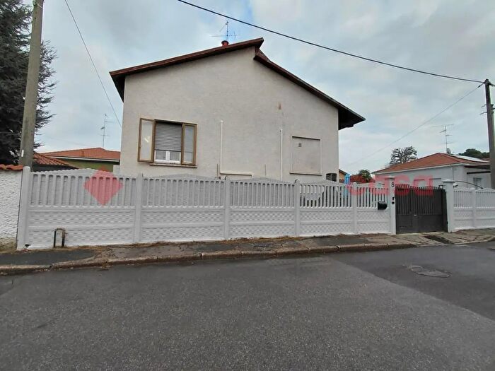 Casa trilocale in vendita in Via Gorizia, Castellanza