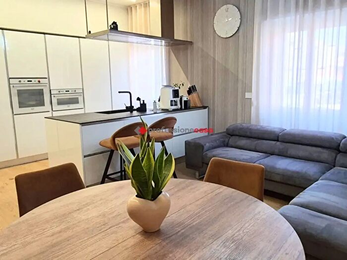 Appartamento trilocale in vendita in Viale Giuseppe Mazzini, Foggia