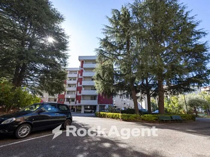 Appartamento con 5 locali in vendita in Via Michele Torcia, Catanzaro