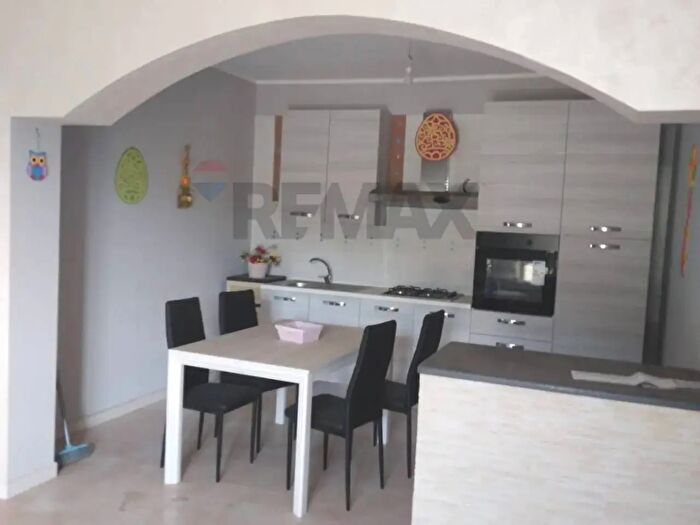 Appartamento trilocale in affitto in Castelforte