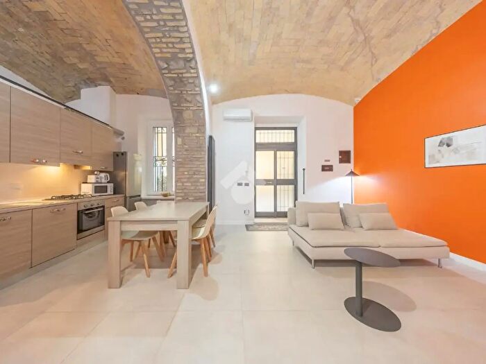 Appartamento bilocale in vendita in Ad Piazza dei Quiriti, Roma