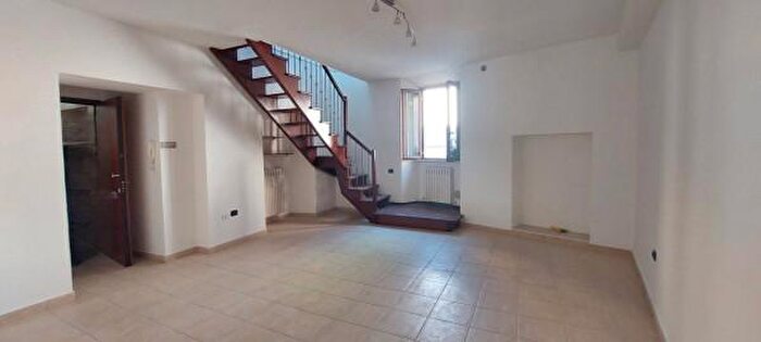 Appartamento con 5 locali in vendita in Piazza San Pietro Martire, Ascoli Piceno