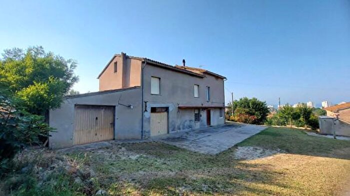 Casa con 6 locali in vendita in Strada delle Saline, Senigallia
