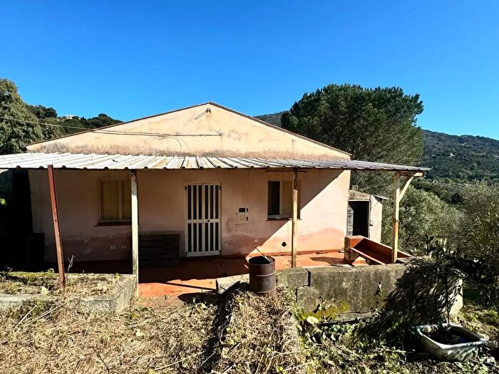 Appartamento bilocale in vendita in Via delle Acacie, Cefalu