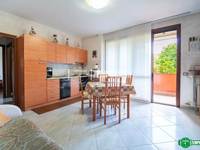 Appartamento bilocale in vendita in Via Alba, Nova Milanese
