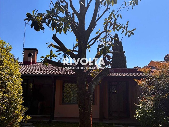 Casa con 5 locali in affitto in Strada A, Olgiata, Roma