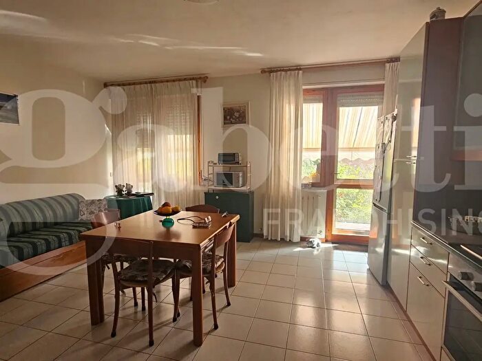 Appartamento trilocale in vendita in Portoferraio