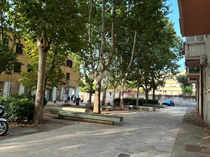 Appartamento trilocale in vendita in Piazza Erasmo Piaggio, Roma
