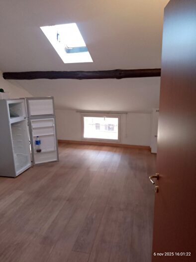 Casa quadrilocale in vendita in Via Pasubio, Venegono Superiore