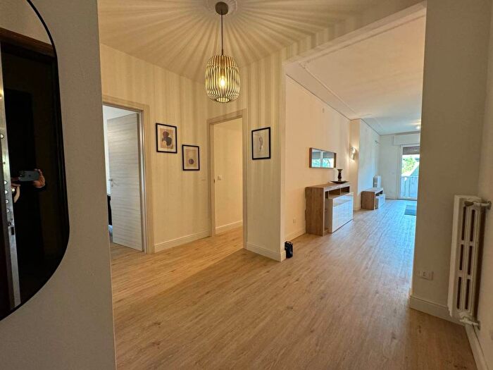 Appartamento con 6 locali in affitto in Via Luigi Pierobon, San Carlo San Gregorio, Padova