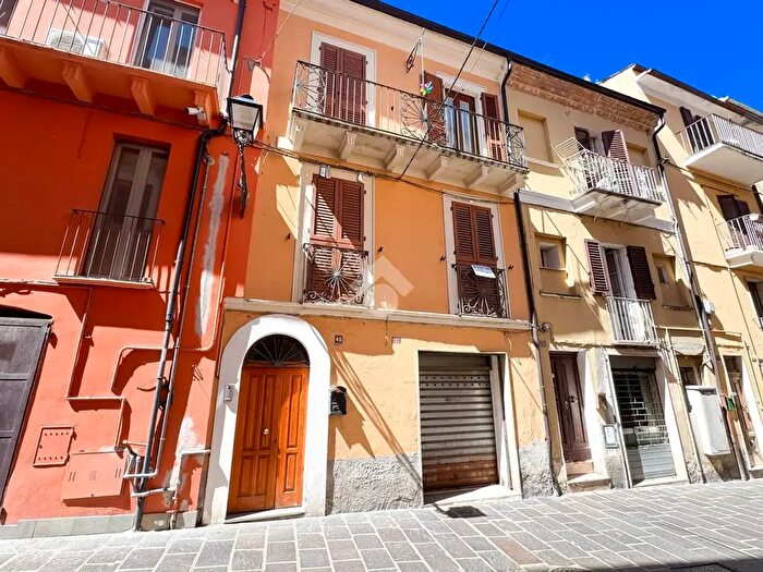 Casa trilocale in vendita in Via degli Agostiniani, Chieti