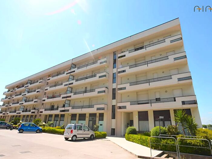 Appartamento con 5 locali in vendita in Via Gonella, San Benedetto Del Tronto