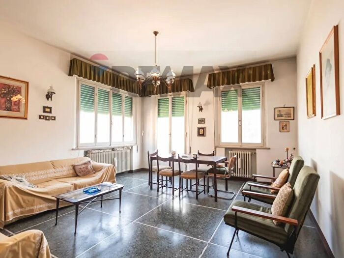 Appartamento quadrilocale in vendita in Viale Dante Alighieri, Rimini