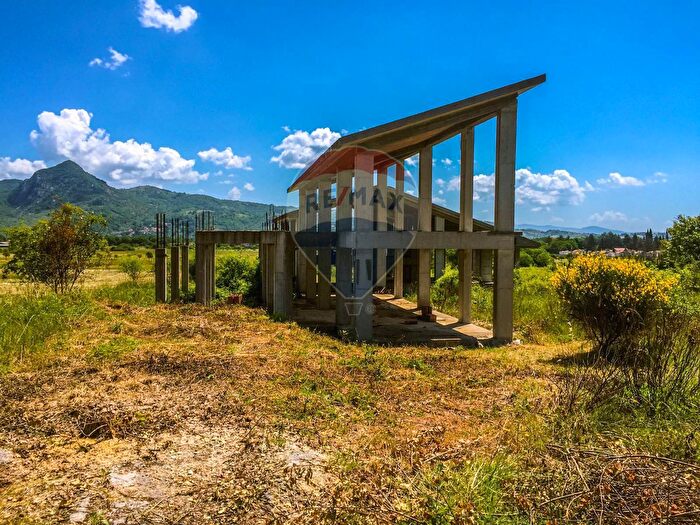 Appartamento con 14 locali in vendita in Strada Provinciale, Rocchetta A Volturno