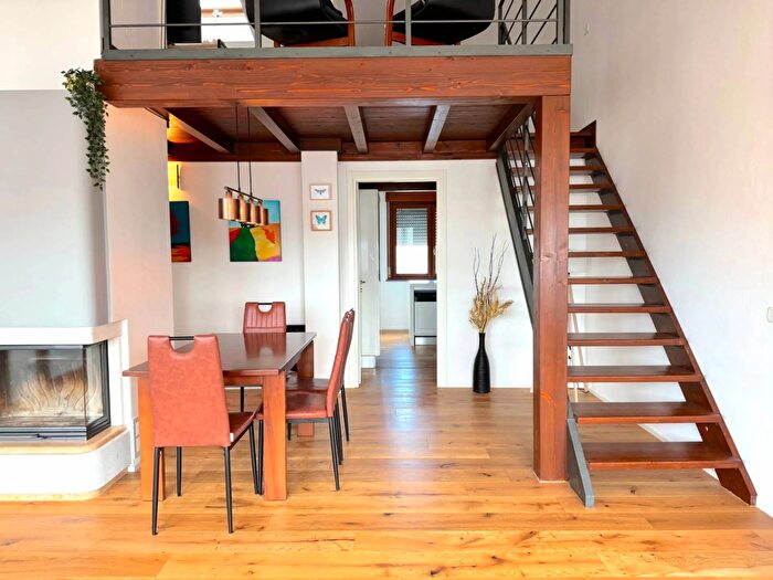 Case in Vendita e in Affitto - 3