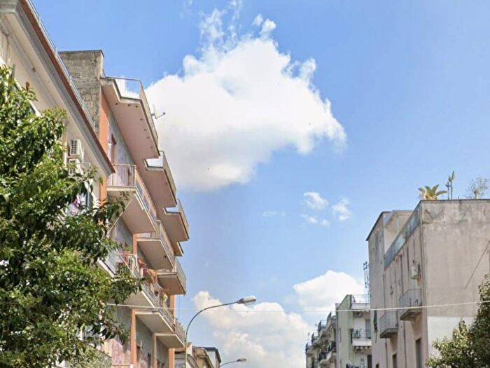 Appartamento trilocale in affitto in Corso Enrico De Nicola, Afragola