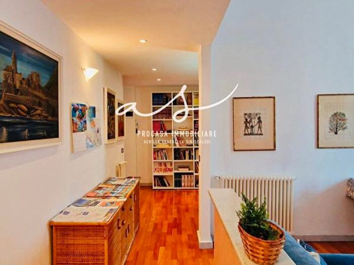 Appartamento quadrilocale in vendita in Via Settembre, La Spezia