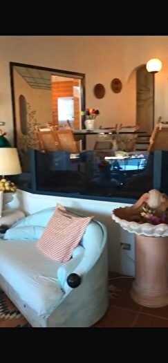 Casa con 5 locali in vendita in Arzachena