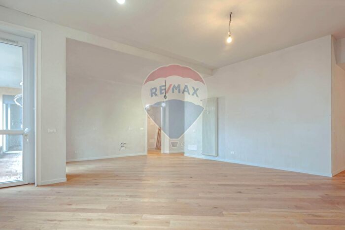 Appartamento trilocale in vendita in Busto Arsizio