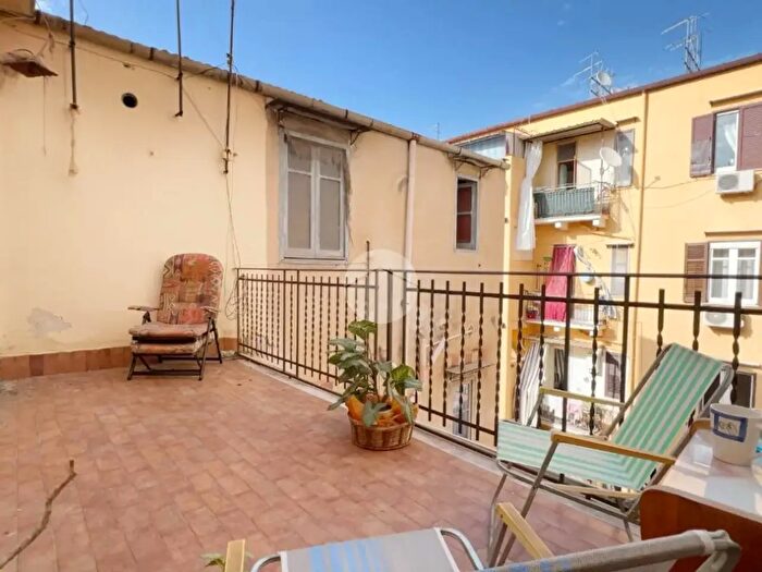 Appartamento quadrilocale in vendita in Via Antonio Marinuzzi, Palermo