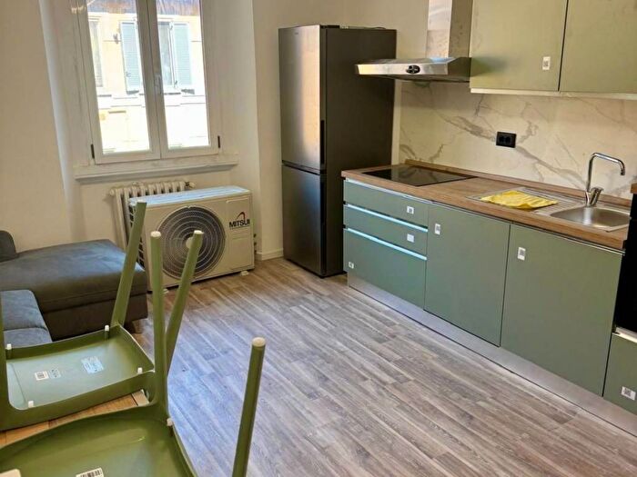 Appartamento trilocale in affitto in Via George Washington, Washington, Milano
