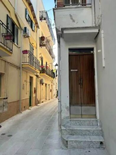 Casa trilocale in vendita in Via Cavour, Pisticci