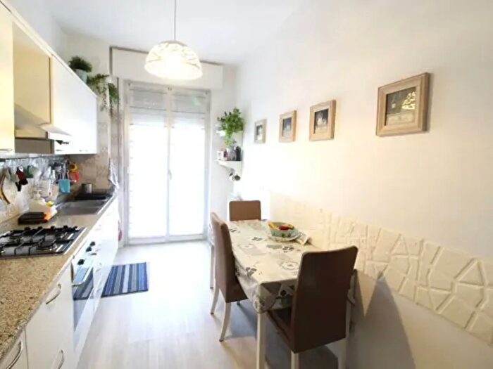 Appartamento trilocale in vendita in Via San Luigi, Brugherio