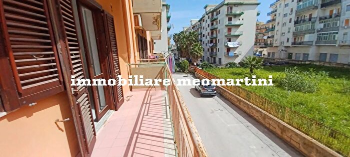 Appartamento quadrilocale in affitto in Via Modica Siracusa Sr, Siracusa