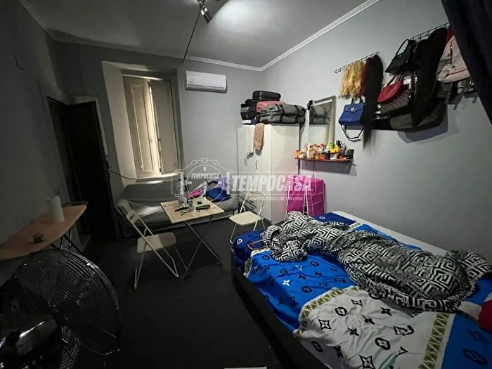 Appartamento bilocale in vendita in Via Galante Giuseppe, Napoli