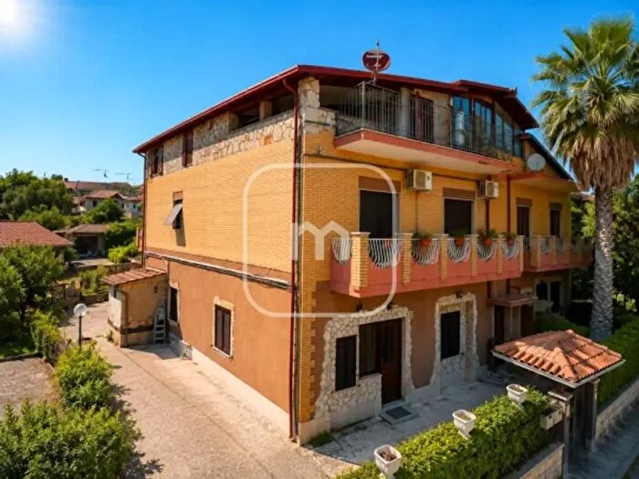 Appartamento quadrilocale in vendita in Via Raffaello, Zagarolo