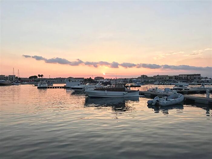 Casa quadrilocale in affitto in Pachino