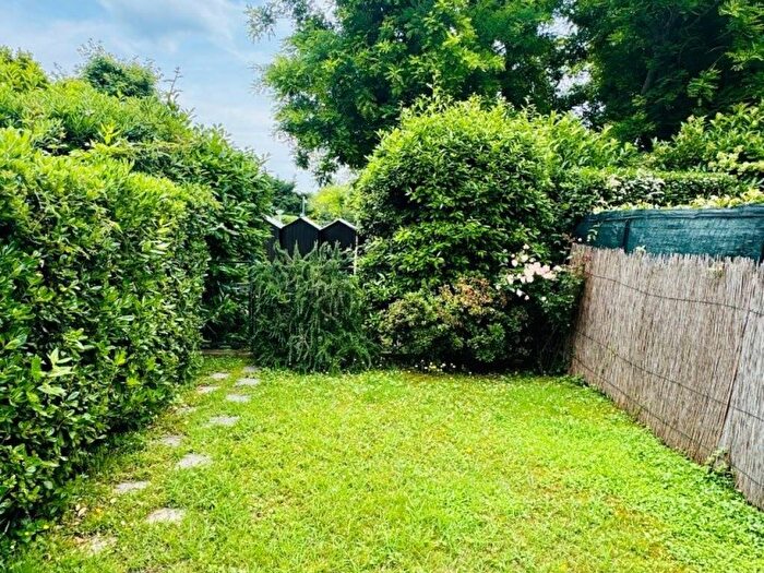 Appartamento bilocale in affitto in Via del Golf, Pineta, Arenzano