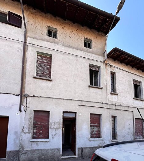 Casa quadrilocale in vendita in Gambolo