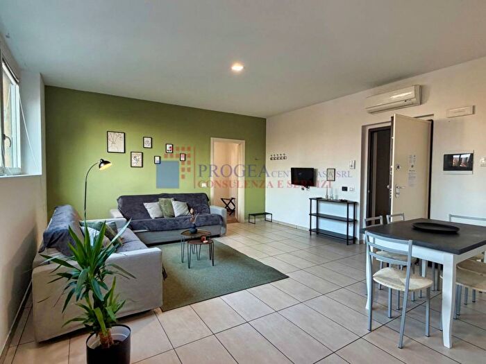 Appartamento bilocale in affitto in Via Gasparino da Barzizza, Corridoni, Bergamo