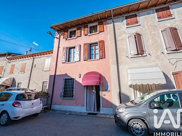 Appartamento con 5 locali in vendita in Via Rittatore Von Willer, Cavriana