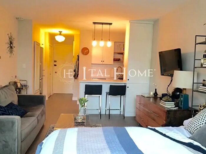Appartamento bilocale in vendita in Via Lecco, Milano